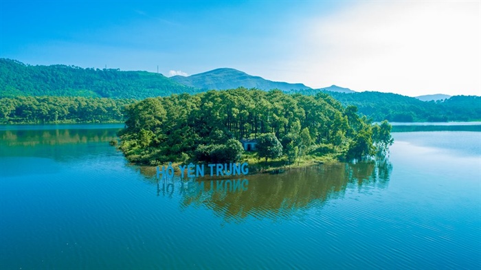 Hồ Yên Trung